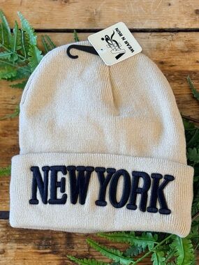 'NEW YORK' Embroidered Beanie NWT